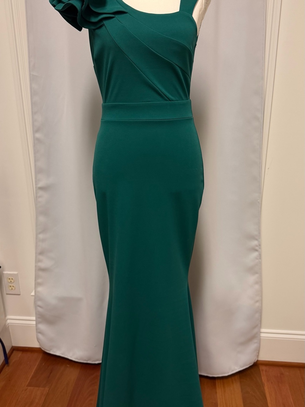 Lulu's One-Shoulder Ruffle Maxi Dress - Picture 4 of 4